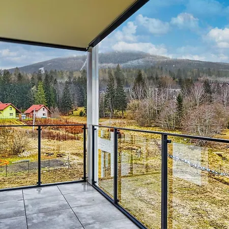 Belle View, Sun & Snow Apartment *